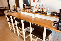 OLYCAFEの店内 カウンター席